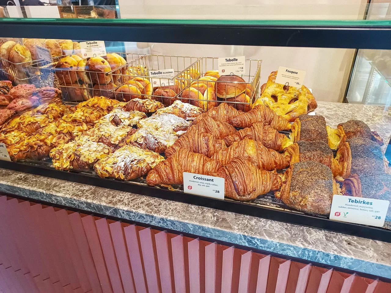 Gdzie zjeść w Kopenhadze: najlepsze miejsca na pyszne jedzenie