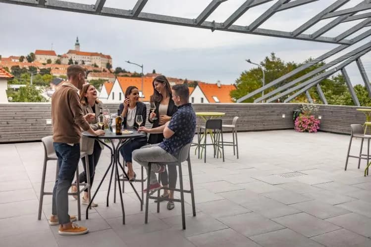 Mikulov gdzie zjeść: najlepsze miejsca na lokalne smaki i wina