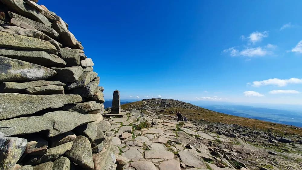 Jakim szlakiem na Babią Górę? Odkryj najłatwiejsze trasy i widoki