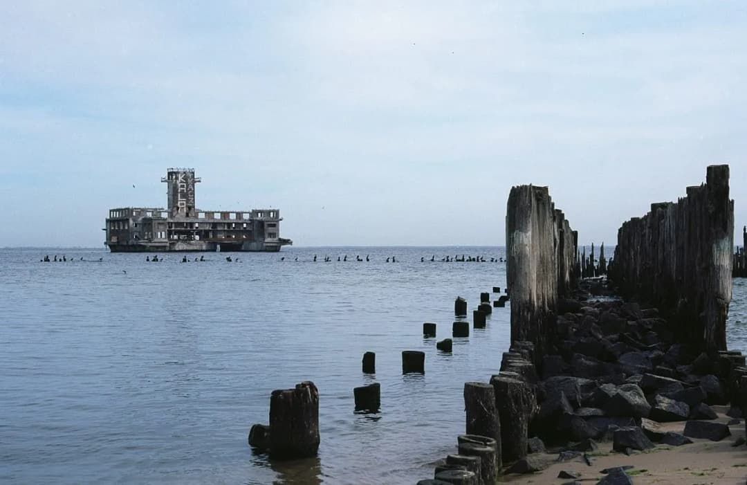 Jastrzębia Góra czy warto jechać? Odkryj ukryte skarby i atrakcje