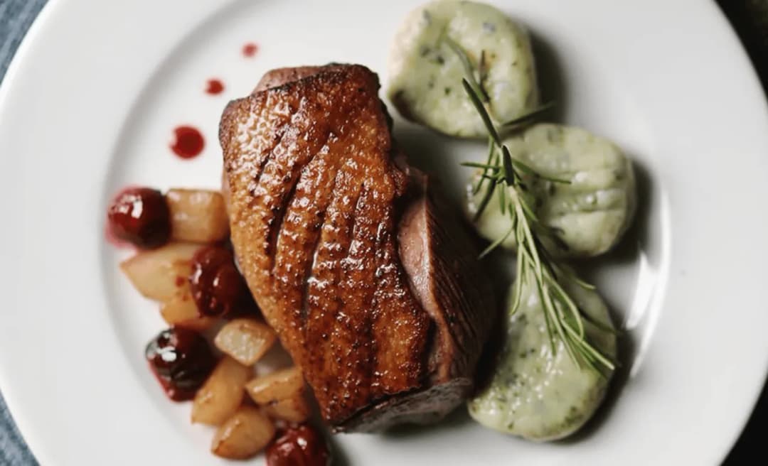 Gdzie zjeść w Stroniu Śląskim? Najlepsze restauracje i smaki